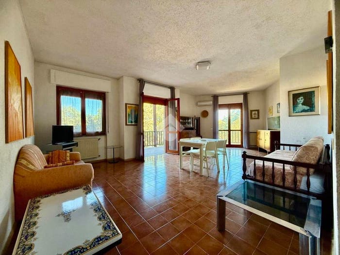 Appartamento con 5 locali in vendita in Via dell'Istria, Maria Pia Fertilia, Alghero