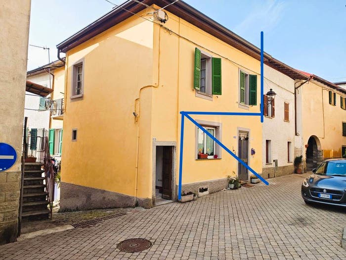 Appartamento trilocale in vendita in Via San Fedele, Castiglione D'Intelvi, Centro Valle Intelvi