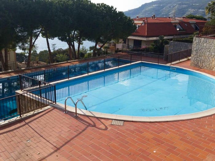 Appartamento bilocale in vendita in Corso Giuseppe Garibaldi, Ospedaletti