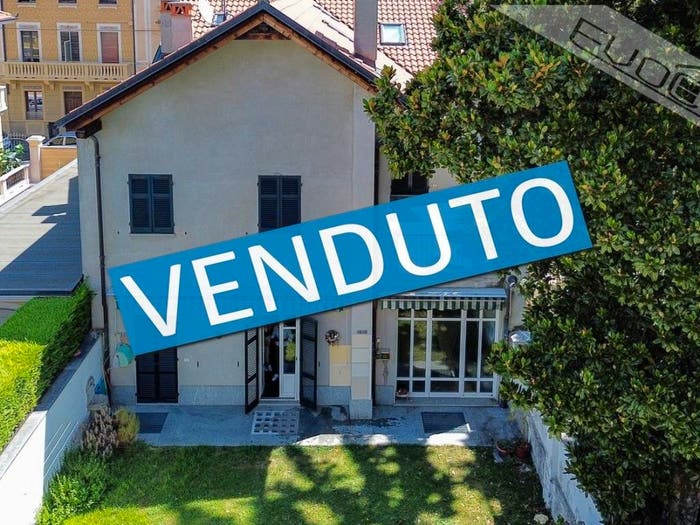 Casa con 6 locali in vendita in Via Palestro, Centro, Pinerolo
