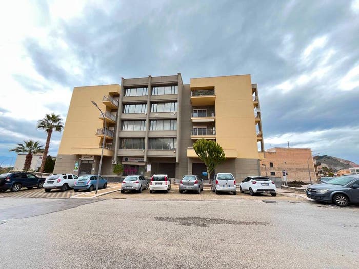 Appartamento quadrilocale in vendita in Via Caduti Senza Croce, Centro, Bagheria