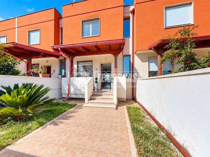 Casa trilocale in vendita in Via Pantaleo Ingusci, Cavallino