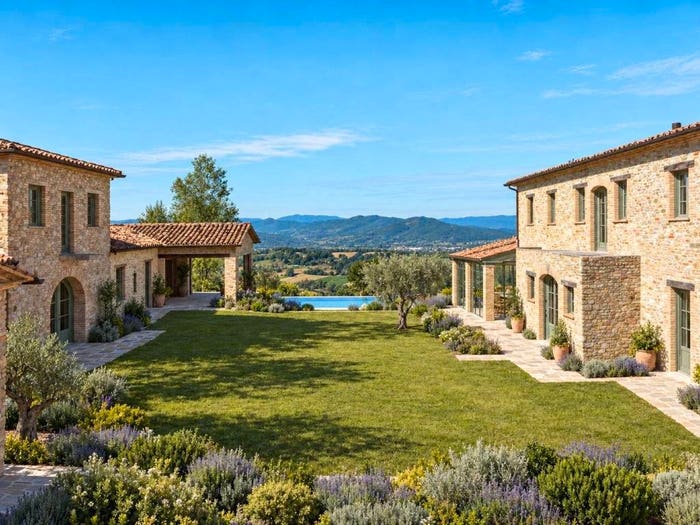 Casa con 6 locali in vendita in Località Serra Partucci, Umbertide