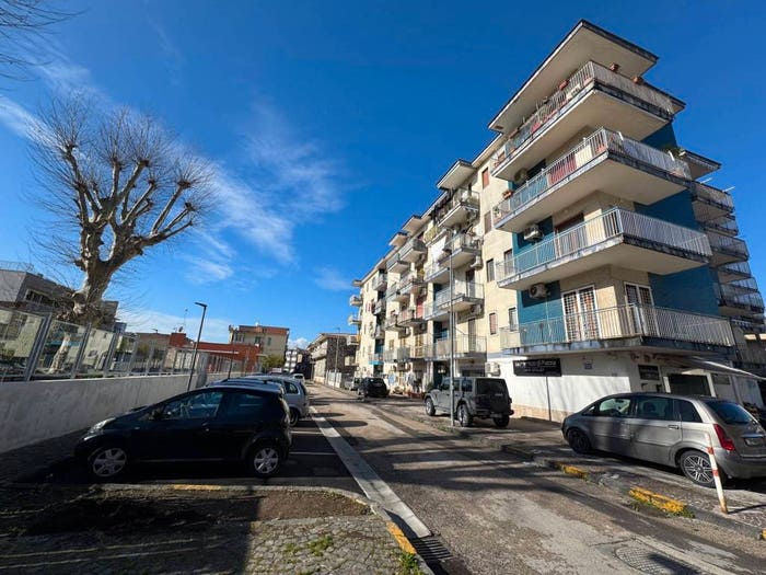 Appartamento trilocale in vendita in Via Dante Alighieri, Mariglianella