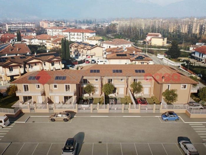 Casa quadrilocale in vendita in Via Casilina Sud, Centro, Cassino