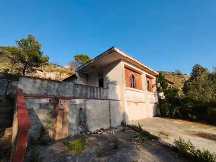 Casa con 5 locali in vendita in Contrada Suvarelli No Number, Montelepre