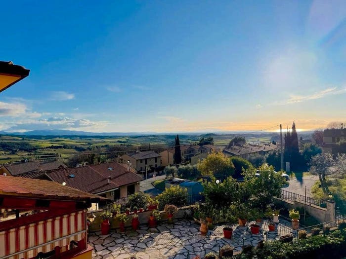 Appartamento quadrilocale in vendita in Via della Fonte, Casale Marittimo
