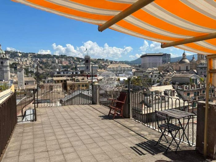 Appartamento con 5 locali in vendita in Vico Vegetti, Molo, Genova