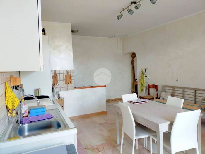 Appartamento quadrilocale in vendita in Via Padolisi, Centro Storico, Cosenza