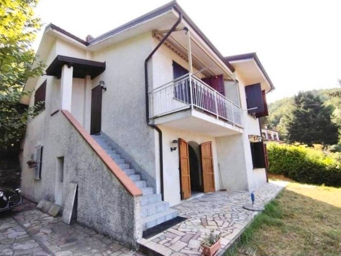 Casa con 6 locali in vendita in Centro, Fosdinovo