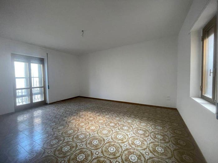 Appartamento quadrilocale in vendita in Viale Veneto, Centro, Lesina