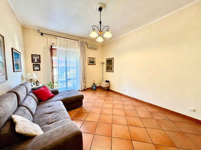 Appartamento trilocale in vendita in Via Marano Pianura, Centro, Marano di Napoli
