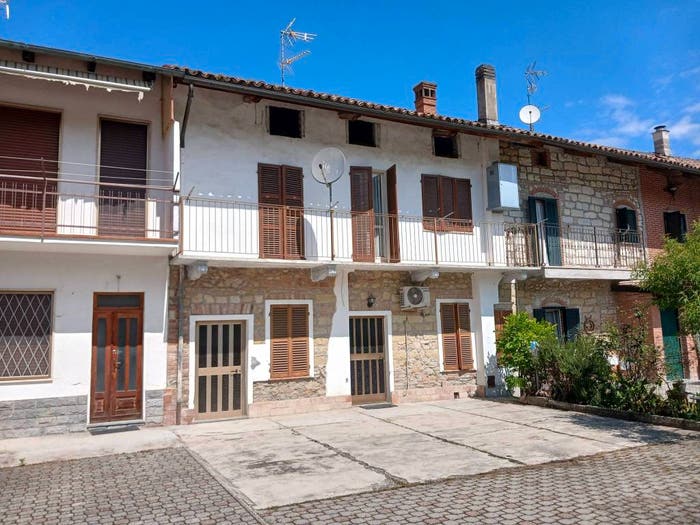 Casa con 6 locali in vendita in Via Pozzo, Pozzo, Odalengo Grande