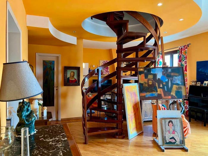 Casa con 6 locali in vendita in Viale Roma, Centro, Massa Martana