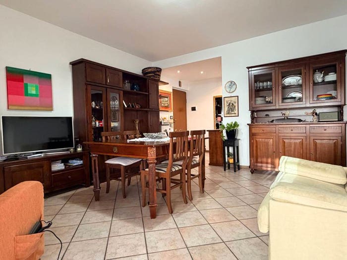 Appartamento quadrilocale in vendita in Via Santa Caterina, Taccona, Muggiò