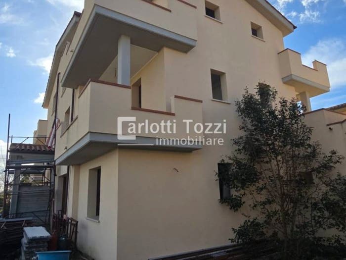 Appartamento quadrilocale in vendita in Via del Tarabuso, Stazione Via Roma, Grosseto