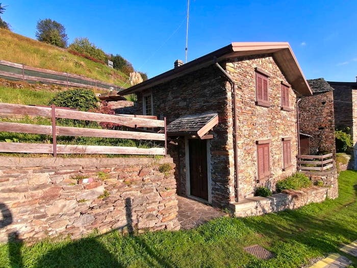 Casa trilocale in vendita in Via Mellarolo, Sacco, Cosio Valtellino