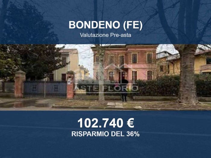 Casa con 6 locali in vendita in Via A Pironi, Centro, Bondeno