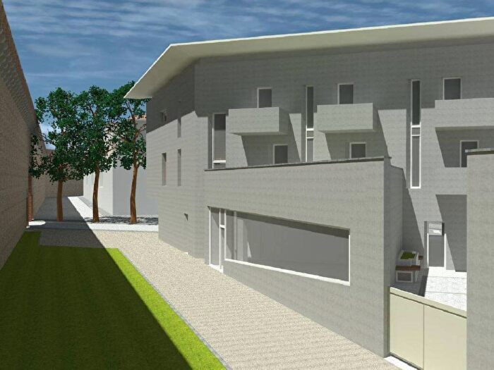 Appartamento bilocale in vendita in Via Santa Chiara, Centro Storico San Francesco, Prato