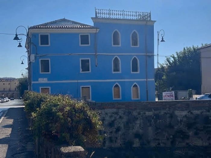 Appartamento con 5 locali in vendita in Via Giulio Pontedera, Centro, Lonigo