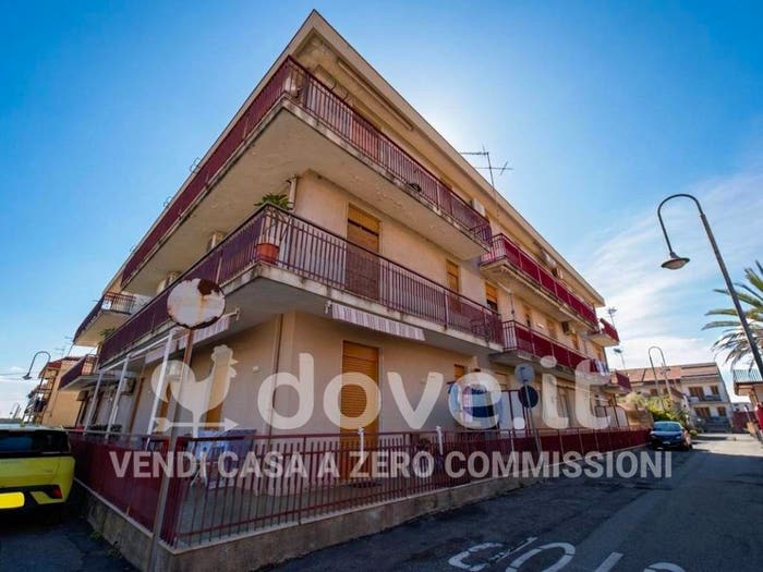 Appartamento bilocale in vendita in Via Barbiano, Pozzillo Stazzo Santa Tecla, Acireale