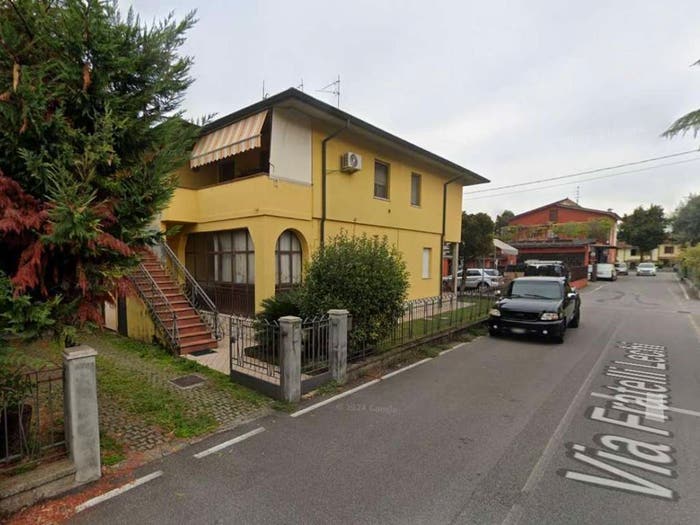 Appartamento trilocale in vendita in Via Fratelli Lechi D, Centro, Montirone