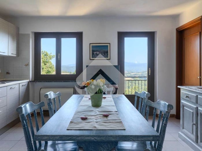 Appartamento trilocale in vendita in Case Perontoni, Sale San Giovanni