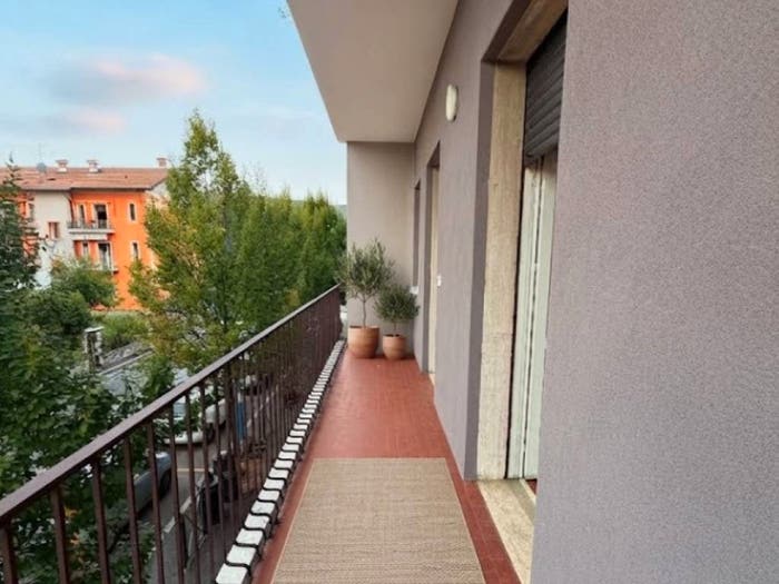 Appartamento trilocale in vendita in Via della Chiesa, Urago Mella, Brescia