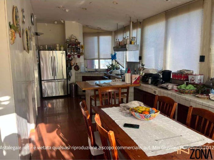 Appartamento con 5 locali in vendita in Via Benedetto Croce, Stadio Lungomare Colombo, Pescara