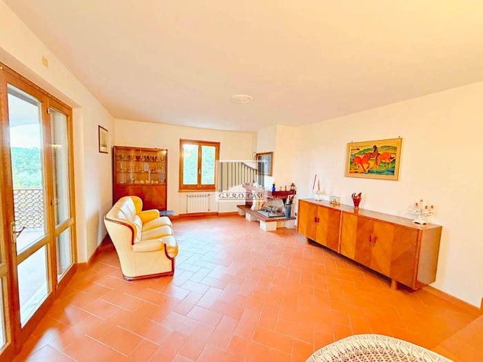 Casa con 6 locali in vendita in Centro, Orvieto