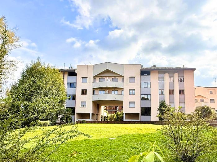 Appartamento trilocale in vendita in Via Como, Volturno Assisi San Mauro, Lissone