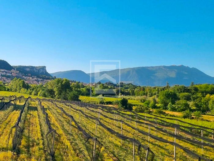 Casa con 6 locali in vendita in Località Pozzoi, Cavaion Veronese