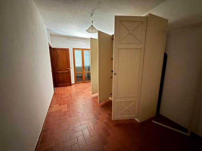 Casa con 5 locali in vendita in Ponsacco