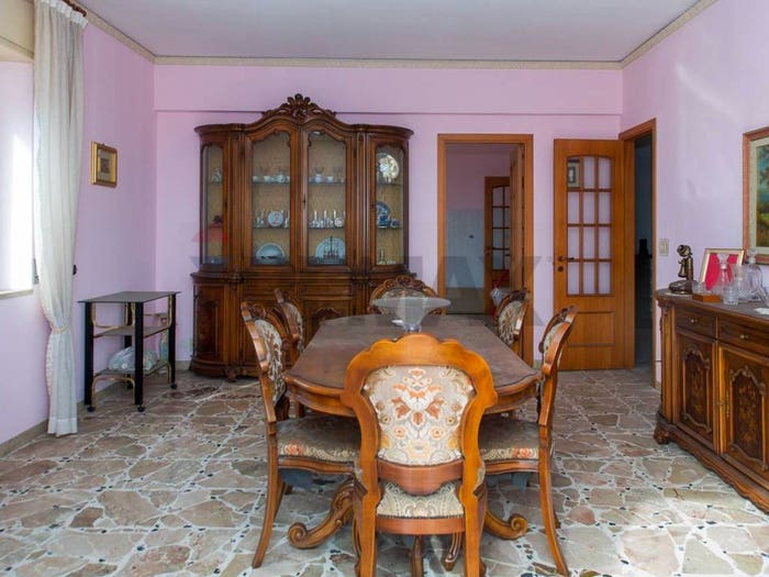Appartamento quadrilocale in vendita in Via Santissimo Crocifisso, San Giovanni Tupparello, Acireale