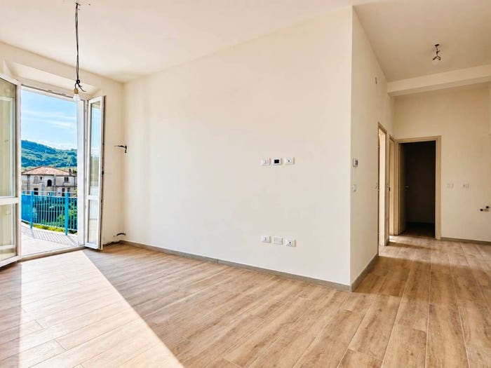 Appartamento quadrilocale in vendita in via roma, Borgo Tossignano