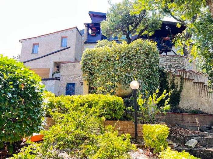 Casa con 6 locali in vendita in Strada Provinciale, Oratino