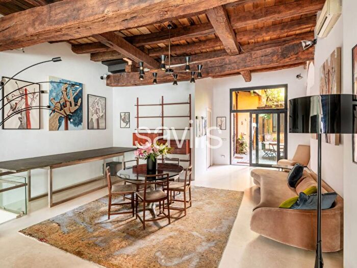 Casa con 5 locali in vendita in Piazza di Santa Cecilia, Trastevere, Roma