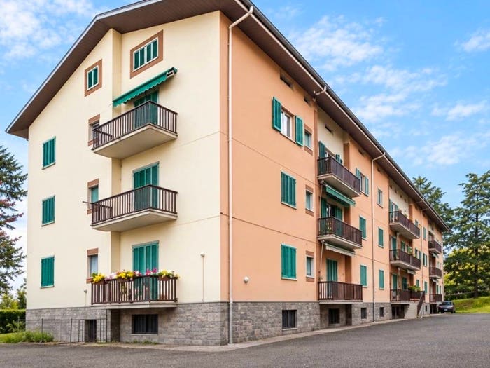 Appartamento trilocale in vendita in Via Isonzo, Olgiate Olona