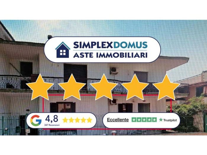 Appartamento con 6 locali in vendita in via Roma II, Teverola