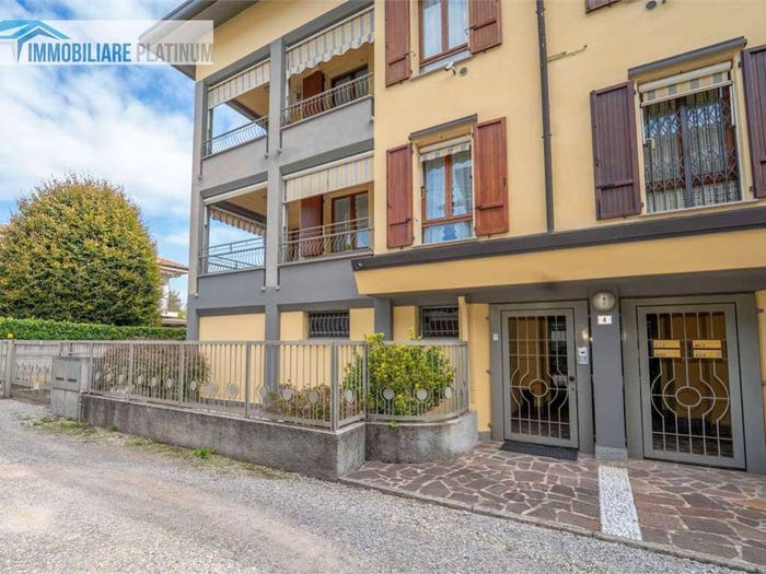 Appartamento quadrilocale in vendita in gioacchino rossini, Zona Industriale, Biassono