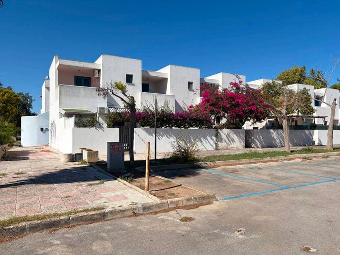 Appartamento bilocale in vendita in Viale dei Pioppi, Torre Dell'orso, Melendugno