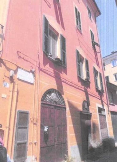 Appartamento con 5 locali in vendita in Piazzetta Stura, Centro, Ovada