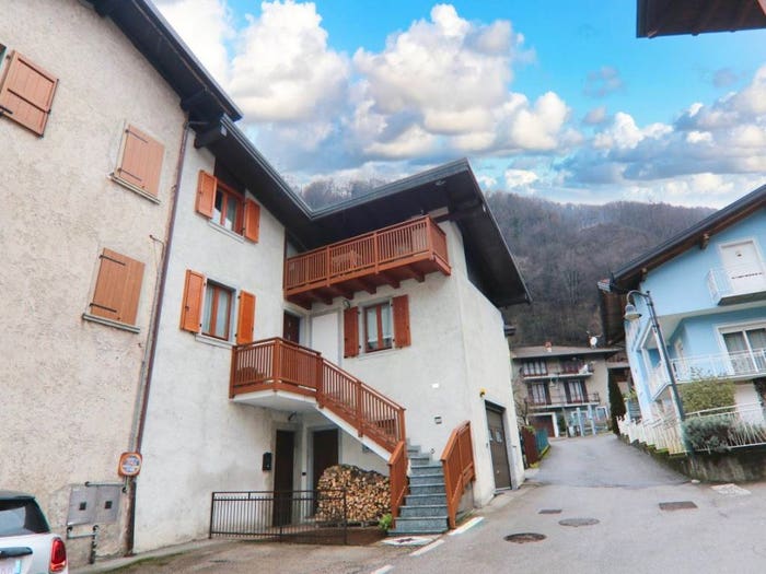 Appartamento quadrilocale in vendita in Via Alessandro Manzoni, Lodrone Darzo, Storo