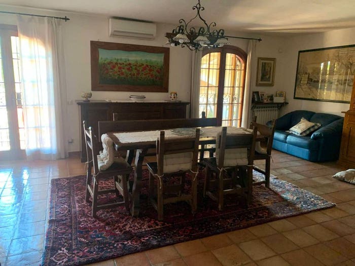 Casa con 6 locali in vendita in viale delle Rughe, Le Rughe, Formello