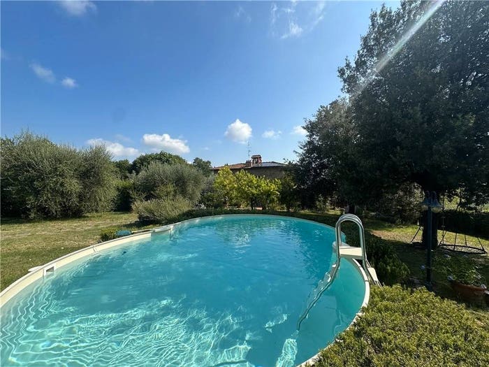Casa con 6 locali in vendita in VIA FONTEREGGI, Montespertoli