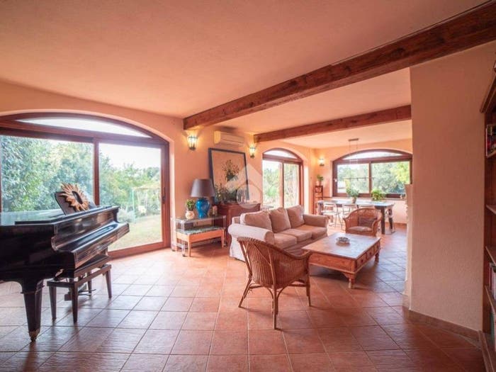 Casa quadrilocale in vendita in Via delle Terre di Bettona, Formello