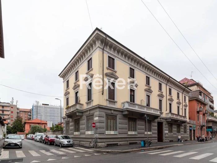 Appartamento quadrilocale in vendita in Via Pellegrino Rossi, Affori, Milano