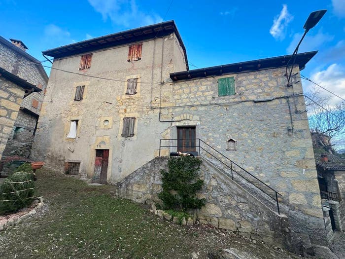 Casa in vendita in Pavullo nel Frignano