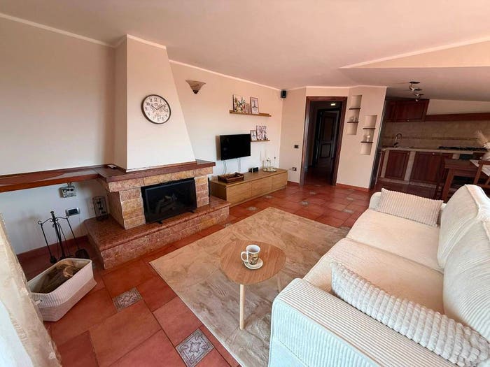 Casa quadrilocale in vendita in Via Biagio Miraglia, Mater Domini Cavita, Catanzaro