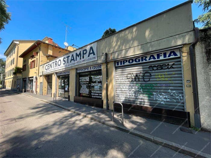 Casa con 6 locali in vendita in Via algarotti, Isola, Milano